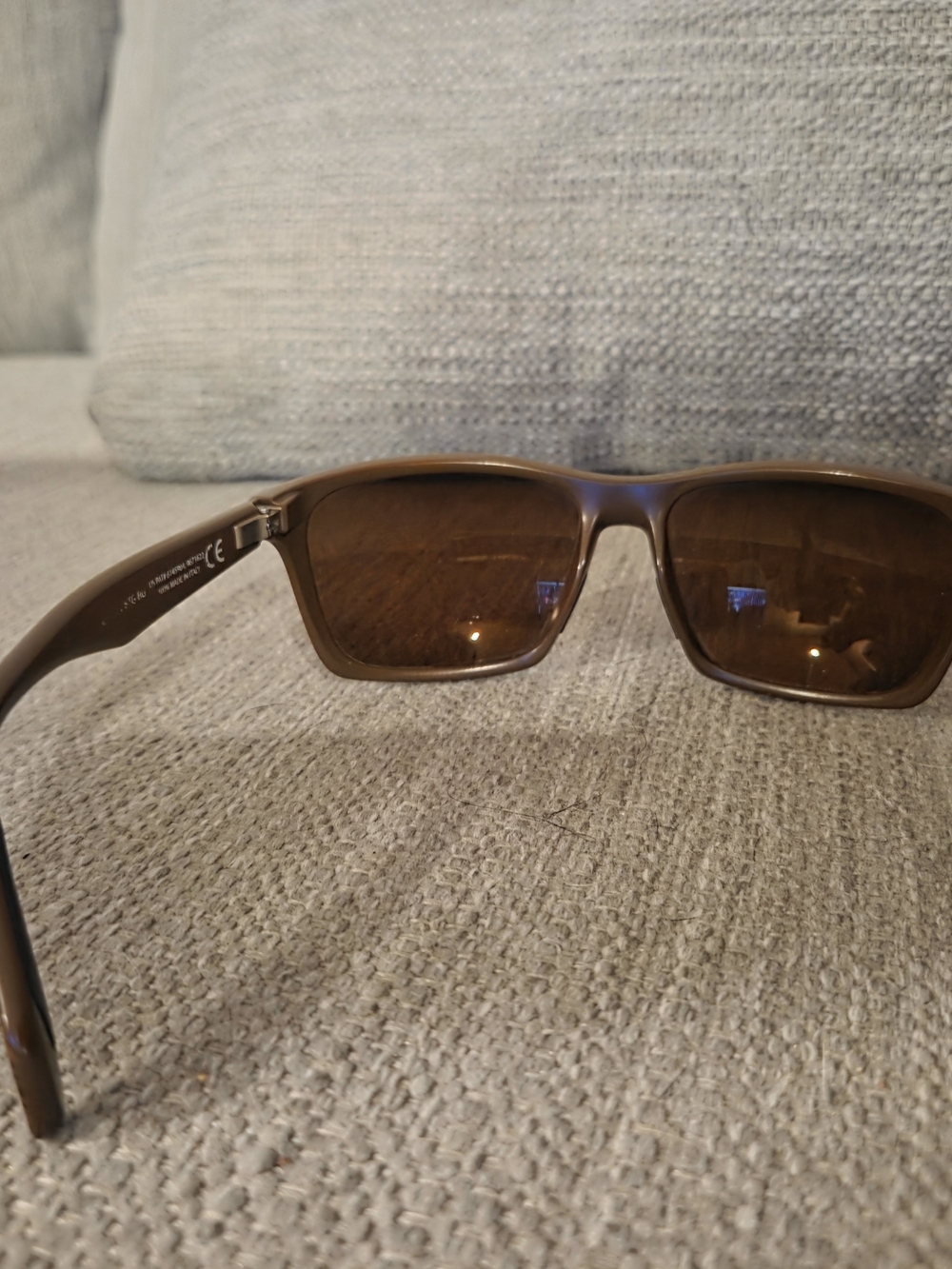 Maui Jim Brown Wood-Pattern Polarized Sunglasses - Picture 4 of 5